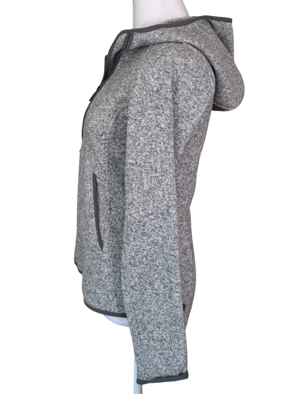 lululemon athletica issues waistband scooped